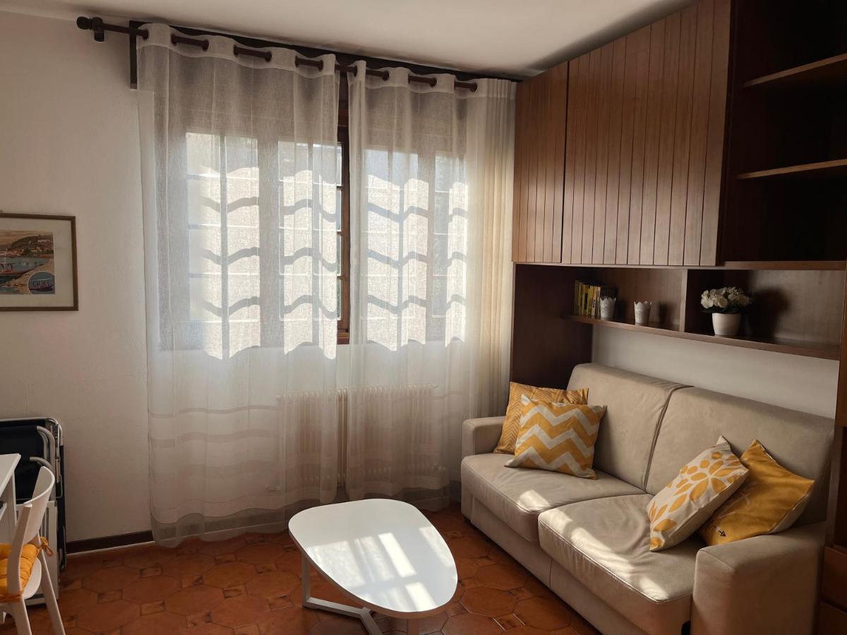 Carina Apartment เบลลาโจ ภายนอก รูปภาพ