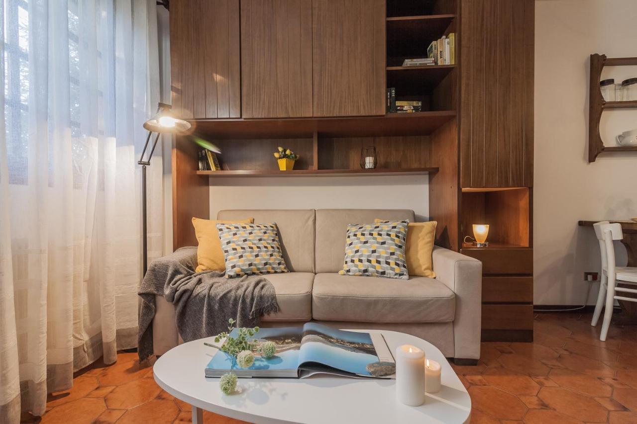 Carina Apartment เบลลาโจ ภายนอก รูปภาพ