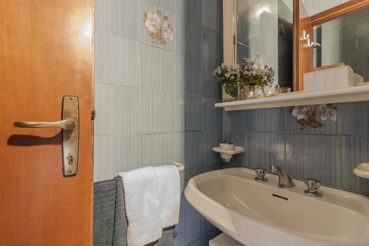 Carina Apartment เบลลาโจ ภายนอก รูปภาพ
